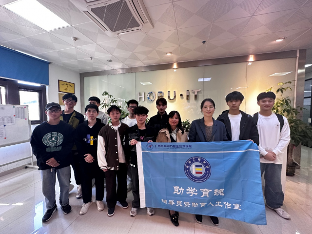 访企拓岗促就业，细致关怀暖人心